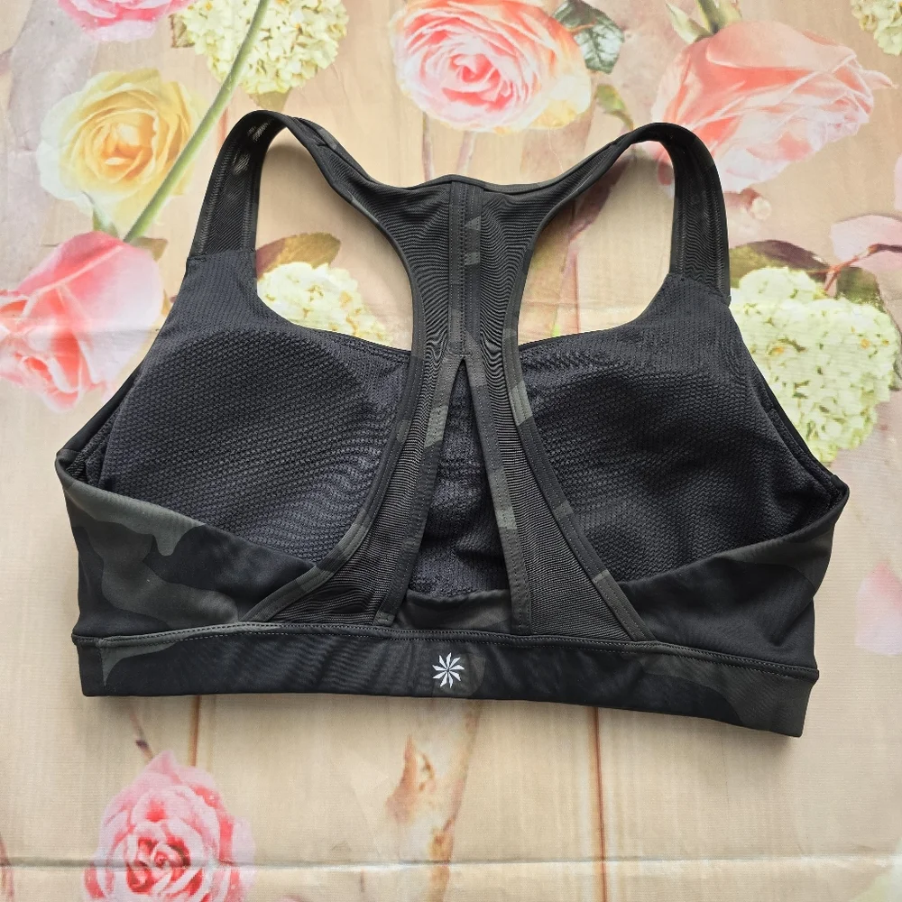 Athleta camo print sports bra - Picture 4 of 7